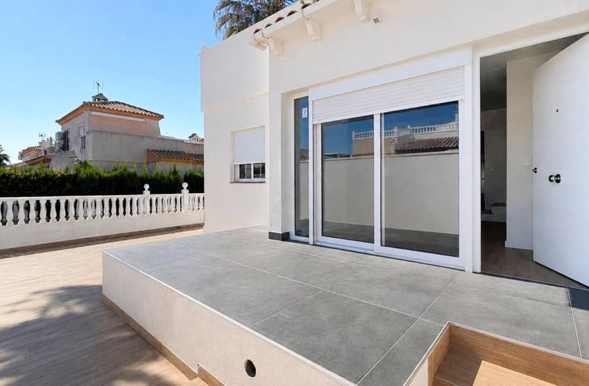 3 sovrum Hus till salu i Los Altos med pool - 239 000 € (Ref: 10007093)