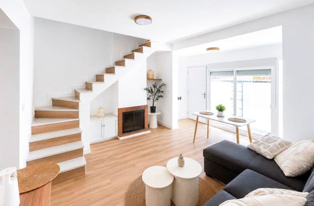 3 sovrum Hus till salu i Los Altos med pool - 239 000 € (Ref: 10007093)