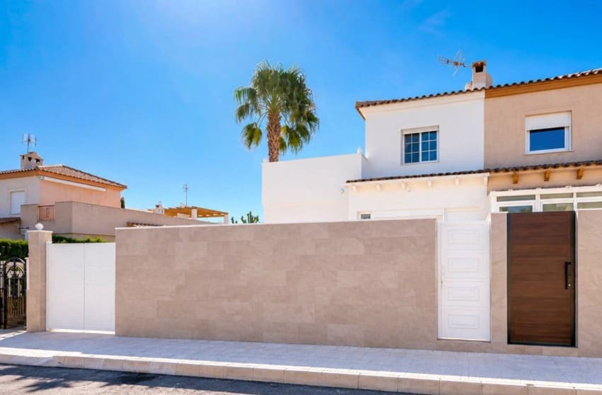 3 sovrum Hus till salu i Los Altos med pool - 239 000 € (Ref: 10007093)