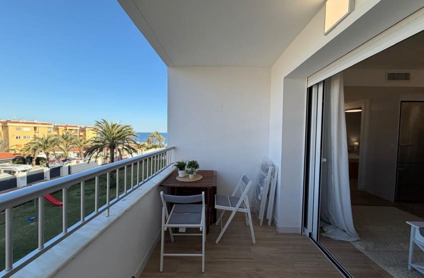 3 chambre Appartement à vendre à Punta Prima avec piscine - 259 700 € (Ref: 10027604)