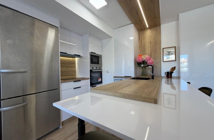 3 chambre Appartement à vendre à Punta Prima avec piscine - 259 700 € (Ref: 10027604)