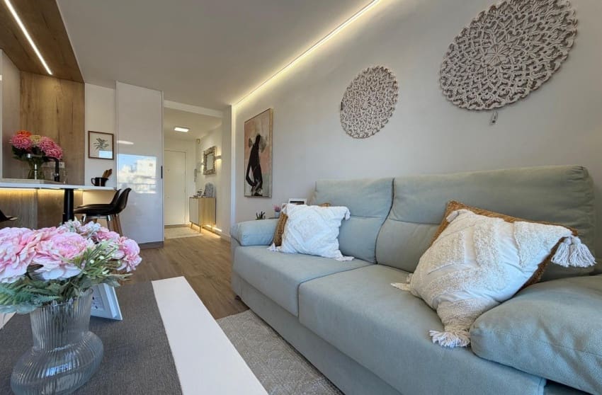3 chambre Appartement à vendre à Punta Prima avec piscine - 259 700 € (Ref: 10027604)