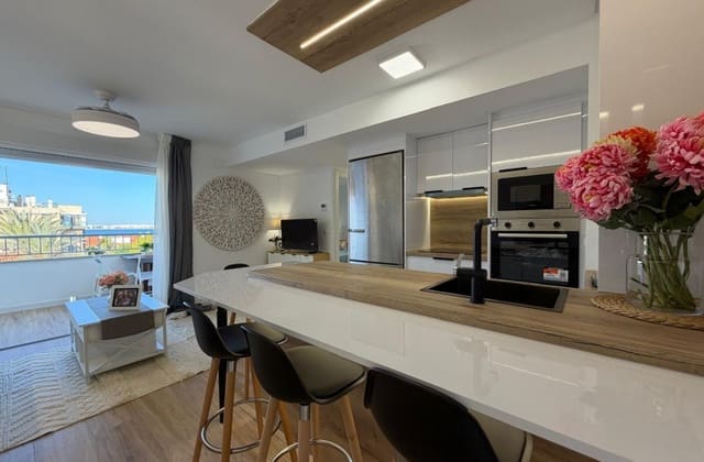 3 slaapkamer Appartement te koop in Punta Prima, Torrevieja met zwembad - € 259.700 (Ref: 10027604)