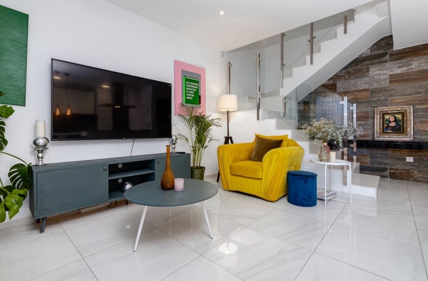 Casa de 3 habitaciones en Villamartin en venta - 325.000 € (Ref: 10027605)
