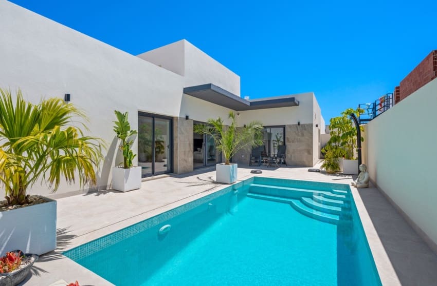 3 quarto Moradia para venda em Daya Nueva - 399 900 € (Ref: 10027609)