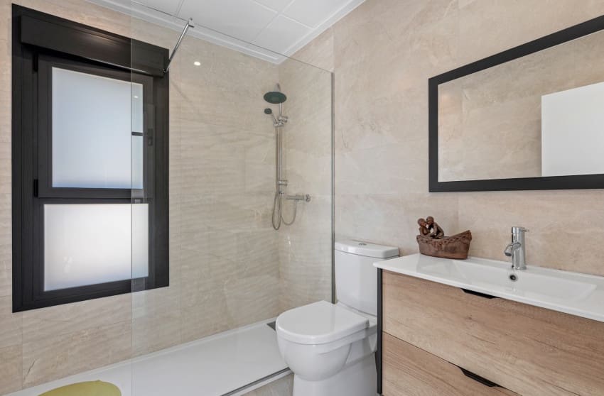 3 quarto Moradia para venda em Daya Nueva - 399 900 € (Ref: 10027609)