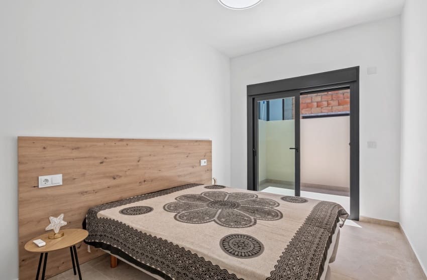 3 quarto Moradia para venda em Daya Nueva - 399 900 € (Ref: 10027609)