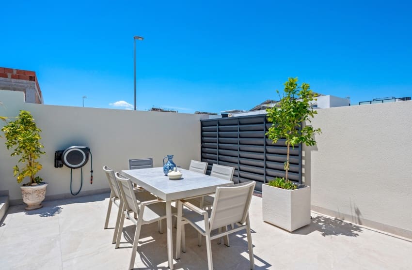 3 quarto Moradia para venda em Daya Nueva - 399 900 € (Ref: 10027609)