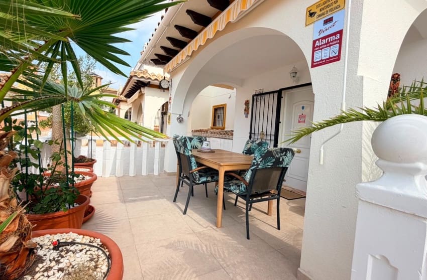 2 sypialnia Dom na sprzedaż w Orihuela Costa z basenem - 239 000 € (Ref: 10027625)