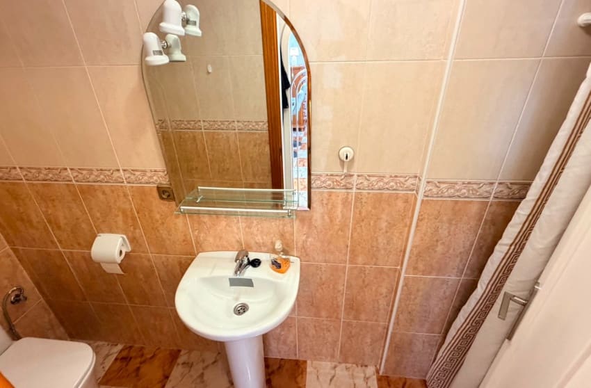2 sypialnia Dom na sprzedaż w Orihuela Costa z basenem - 239 000 € (Ref: 10027625)