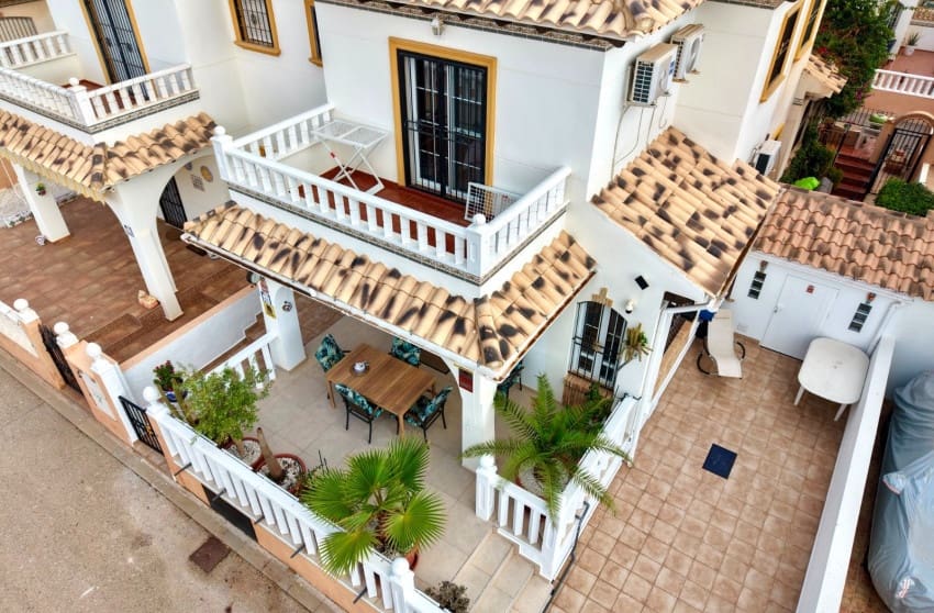 2 sypialnia Dom na sprzedaż w Orihuela Costa z basenem - 239 000 € (Ref: 10027625)