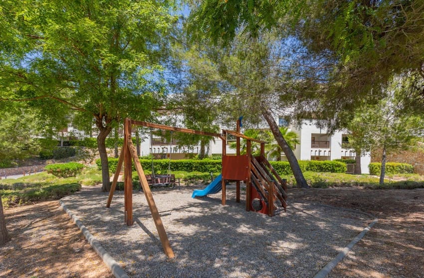 2 chambre Appartement à vendre à Las Colinas Golf avec piscine - 235 000 € (Ref: 10027628)
