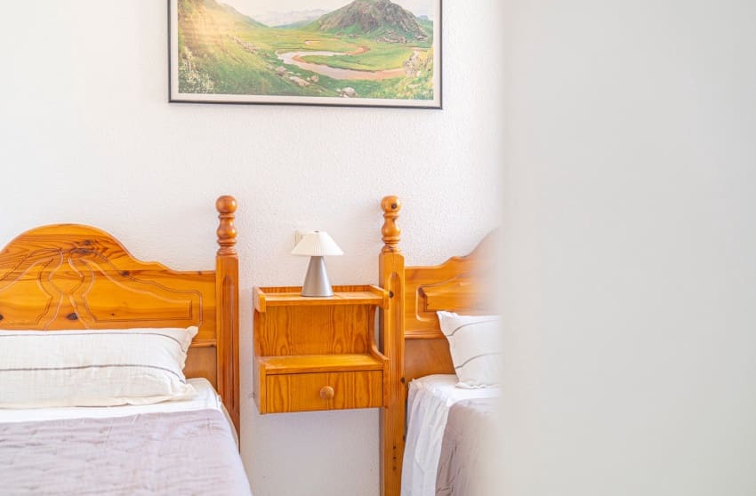 2 sypialnia Apartament na sprzedaż w Torrevieja z basenem - 129 000 € (Ref: 10027629)