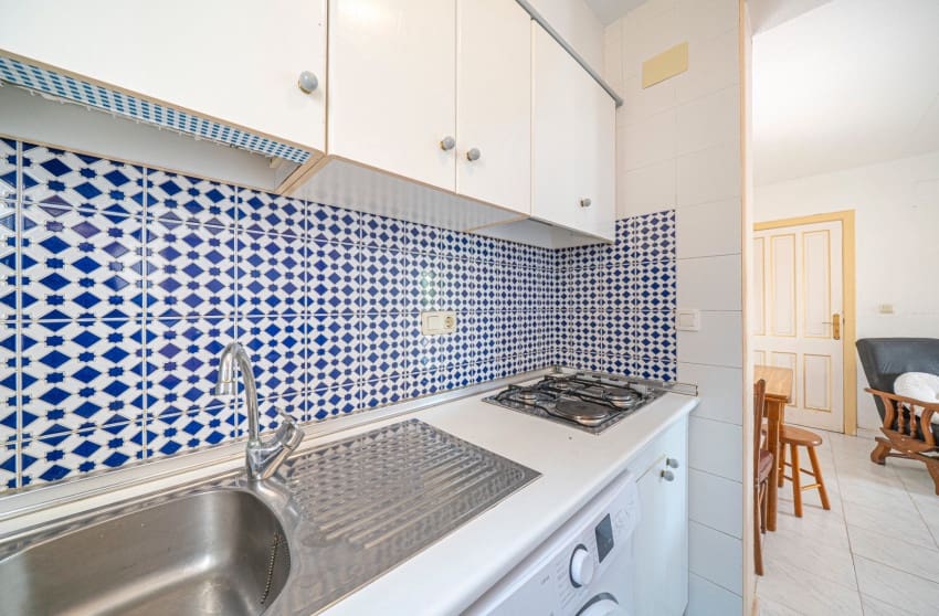 2 sypialnia Apartament na sprzedaż w Torrevieja z basenem - 129 000 € (Ref: 10027629)