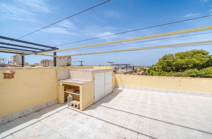 2 sypialnia Apartament na sprzedaż w Torrevieja z basenem - 129 000 € (Ref: 10027629)