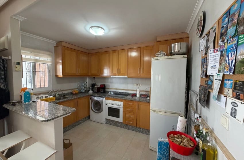 2 bedroom Apartment for sale in Jacarilla - € 129,950 (Ref: 10027630)