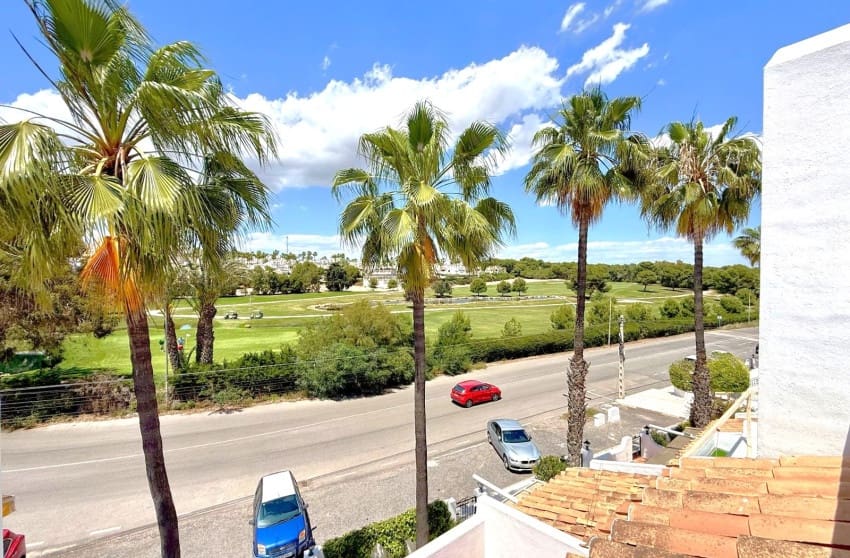 3 sovrum Hus till salu i Villamartin med pool - 265 000 € (Ref: 10027634)