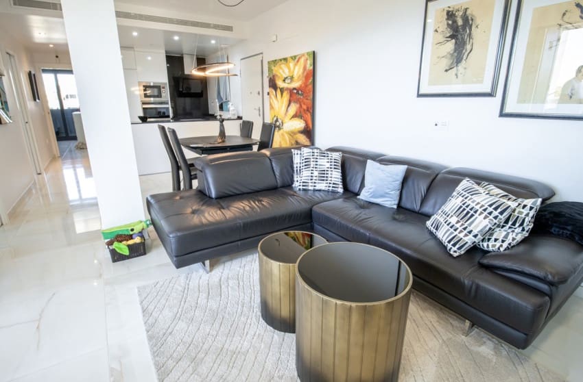 3 bedroom Penthouse for sale in Torrevieja with pool - € 285,000 (Ref: 10027635)