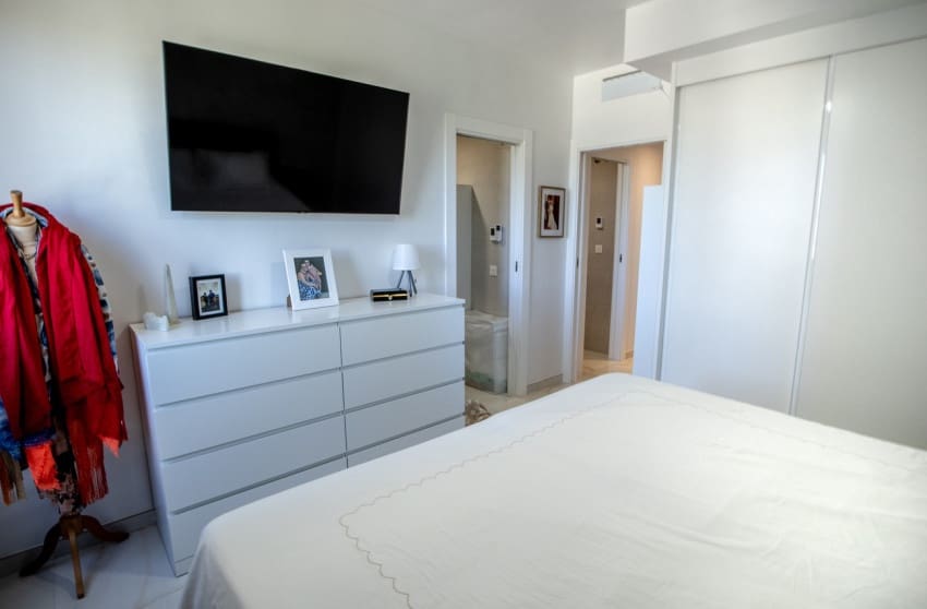 3 bedroom Penthouse for sale in Torrevieja with pool - € 285,000 (Ref: 10027635)