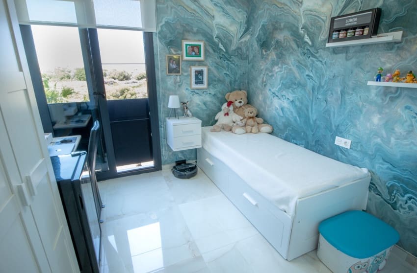 3 bedroom Penthouse for sale in Torrevieja with pool - € 285,000 (Ref: 10027635)