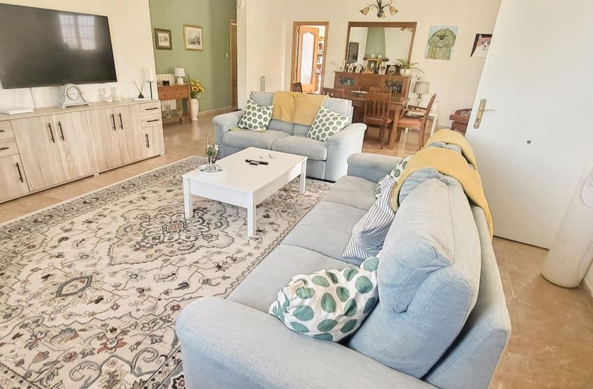 Chalet de 3 habitaciones en La Romana en venta con piscina garaje - 289.999 € (Ref: 10088770)