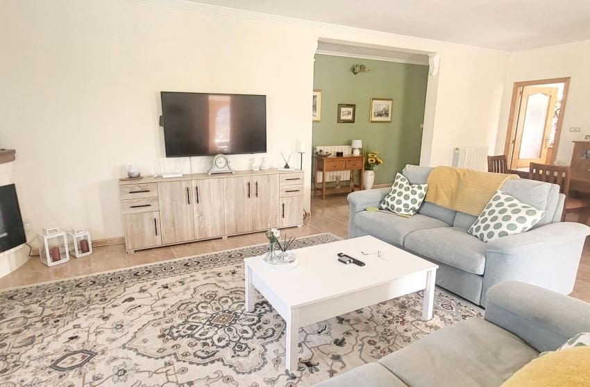 Chalet de 3 habitaciones en La Romana en venta con piscina garaje - 289.999 € (Ref: 10088770)