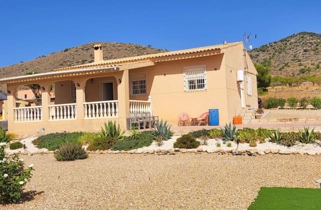 Chalet de 3 habitaciones en La Romana en venta con piscina garaje - 289.999 € (Ref: 10088770)