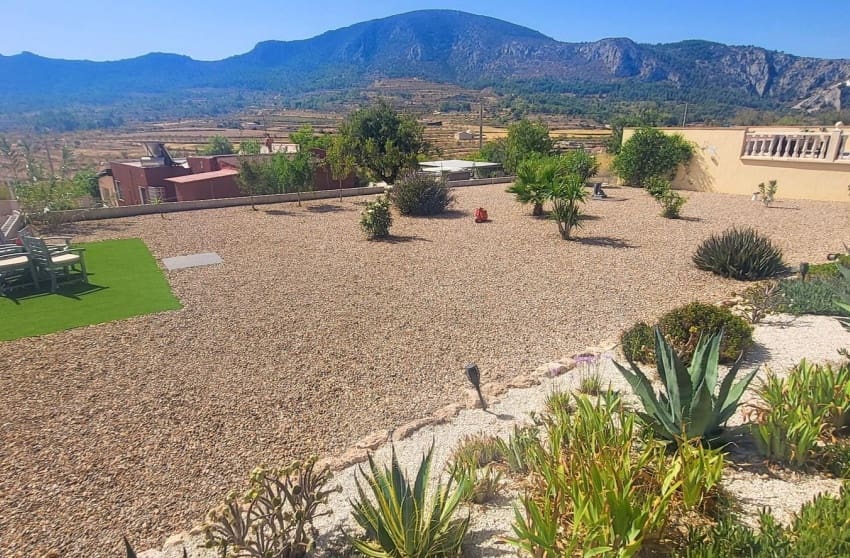 Chalet de 3 habitaciones en La Romana en venta con piscina garaje - 289.999 € (Ref: 10088770)