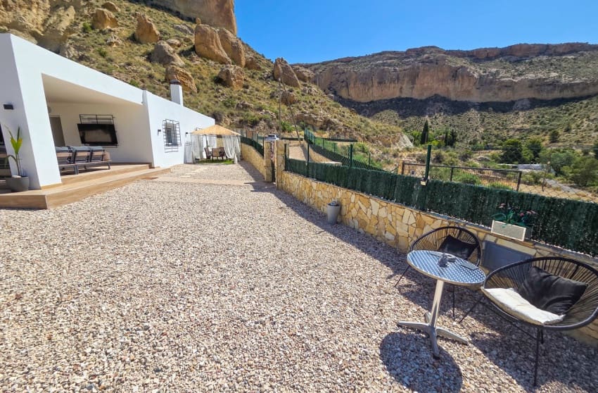 3 Zimmer Villa zu verkaufen in Crevillente / Crevillent mit Pool Garage - 395.000 € (Ref: 10088771)
