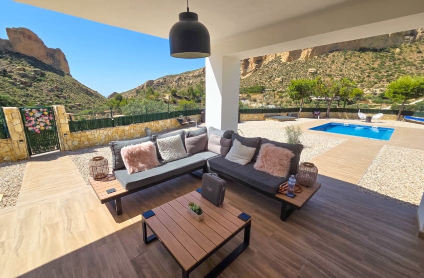 3 Zimmer Villa zu verkaufen in Crevillente / Crevillent mit Pool Garage - 395.000 € (Ref: 10088771)