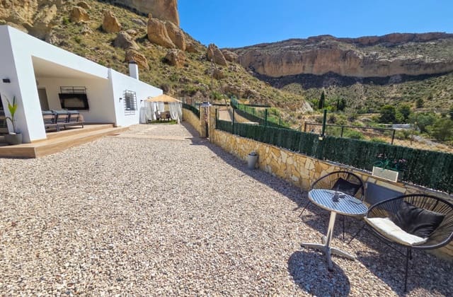 3 Zimmer Villa zu verkaufen in Crevillente / Crevillent mit Pool Garage - 395.000 € (Ref: 10088771)