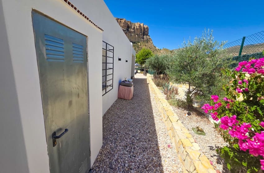 3 Zimmer Villa zu verkaufen in Crevillente / Crevillent mit Pool Garage - 395.000 € (Ref: 10088771)