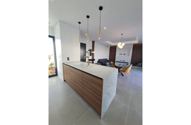 3 slaapkamer Villa te koop in Polop met zwembad - € 549.000 (Ref: 10088774)