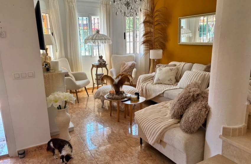 2 bedroom Villa for sale in El Raso with pool - € 299,500 (Ref: 10088775)