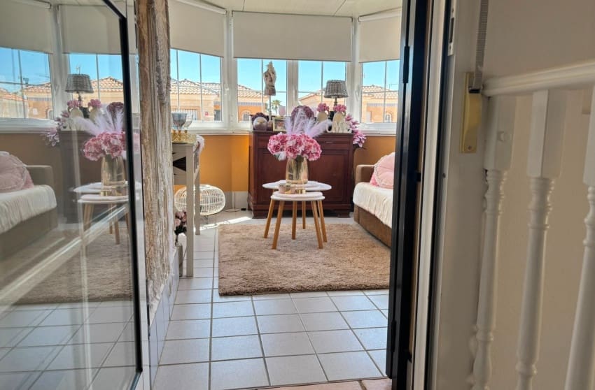 2 bedroom Villa for sale in El Raso with pool - € 299,500 (Ref: 10088775)