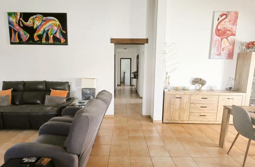 3 chambre Villa/Maison à vendre à Caudete avec piscine - 229 995 € (Ref: 10088776)