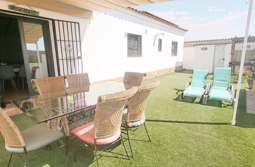 3 chambre Villa/Maison à vendre à Caudete avec piscine - 229 995 € (Ref: 10088776)
