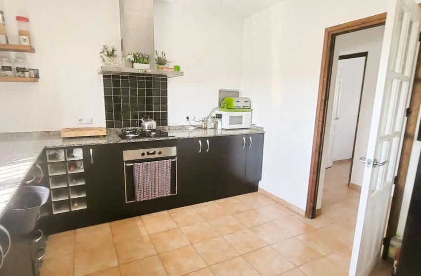 3 chambre Villa/Maison à vendre à Caudete avec piscine - 229 995 € (Ref: 10088776)