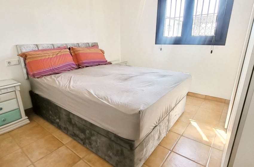 3 chambre Villa/Maison à vendre à Caudete avec piscine - 229 995 € (Ref: 10088776)