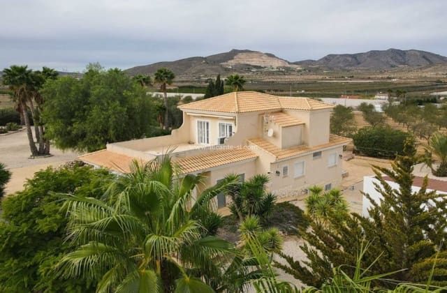 3 soveværelse Villa til salg i Hondón de las Nieves med swimmingpool garage - € 449.950 (Ref: 10091357)