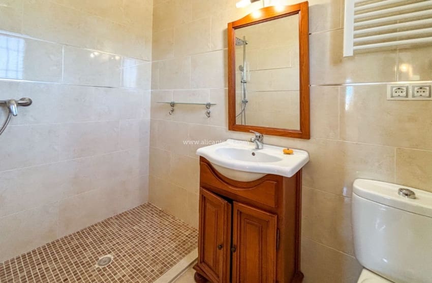 3 soveværelse Villa til salg i Hondon de las Nieves med swimmingpool garage - € 449.950 (Ref: 10091357)