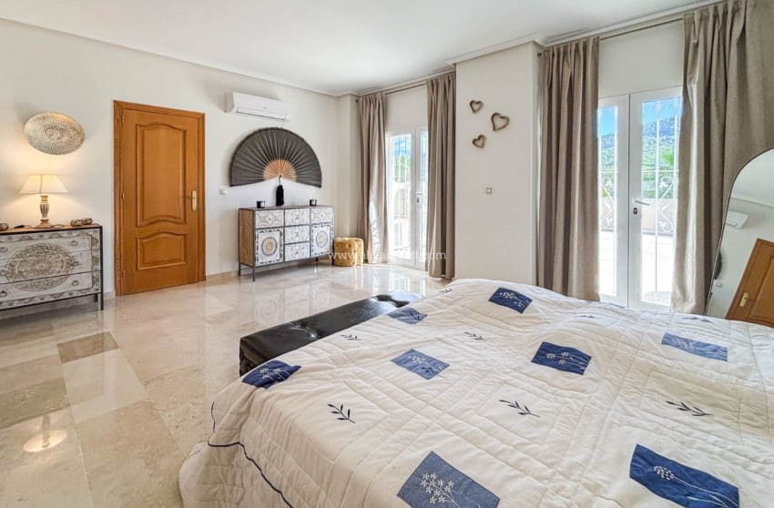 3 soveværelse Villa til salg i Hondon de las Nieves med swimmingpool garage - € 449.950 (Ref: 10091357)