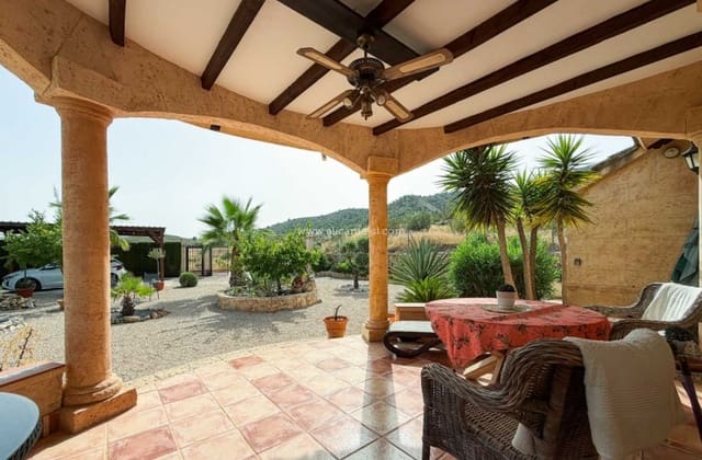 4 Zimmer Villa zu verkaufen in Hondón de los Frailes mit Pool - 379.950 € (Ref: 10091358)