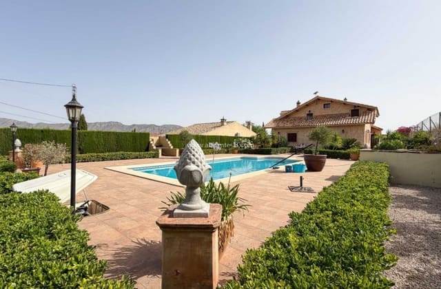 4 Zimmer Villa zu verkaufen in Hondón de los Frailes mit Pool - 379.950 € (Ref: 10091358)