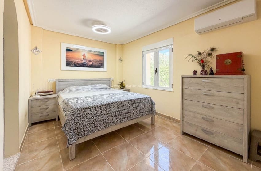 3 soveværelse Villa til salg i Hondon de las Nieves med swimmingpool garage - € 334.950 (Ref: 10091359)