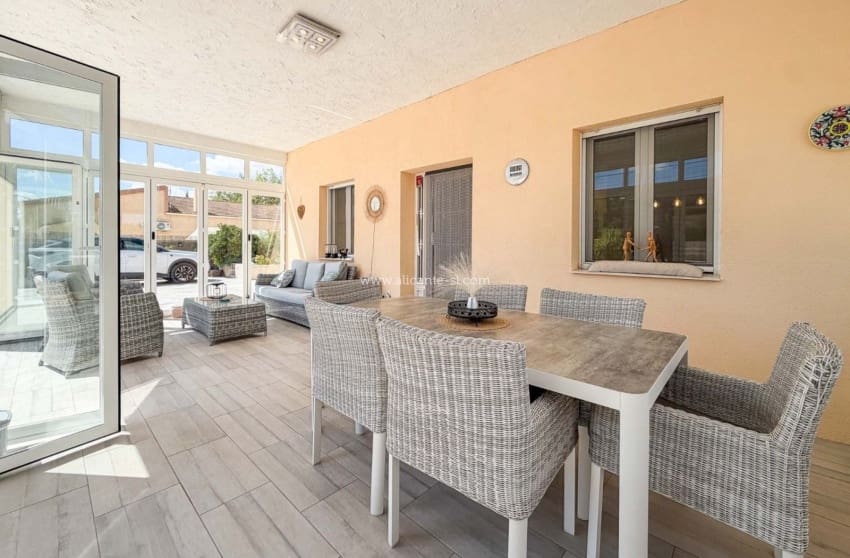 3 soveværelse Villa til salg i Hondon de las Nieves med swimmingpool garage - € 334.950 (Ref: 10091359)