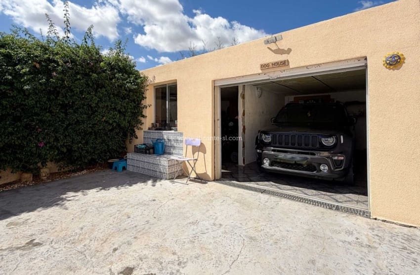3 soveværelse Villa til salg i Hondon de las Nieves med swimmingpool garage - € 334.950 (Ref: 10091359)