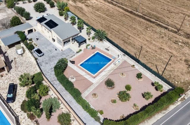 3 soveværelse Villa til salg i Hondón de las Nieves med swimmingpool garage - € 334.950 (Ref: 10091359)