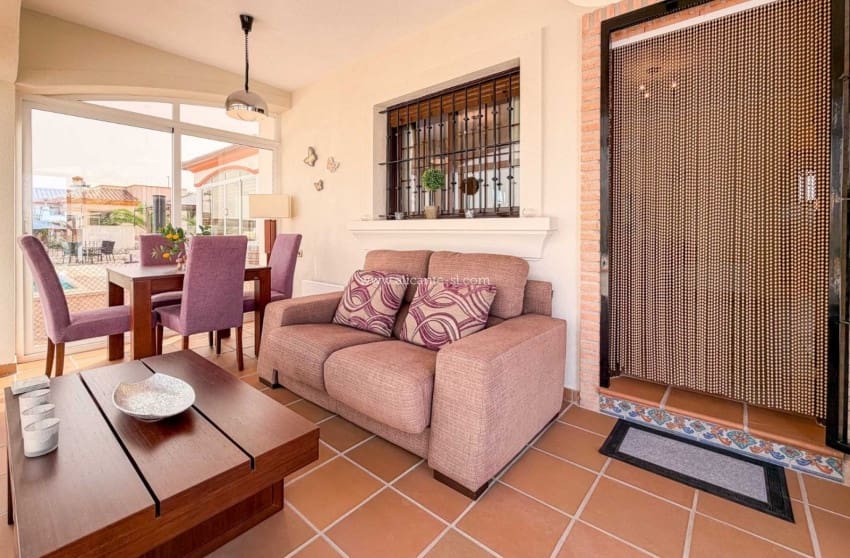 Chalet de 3 habitaciones en Hondón de las Nieves en venta con piscina garaje - 279.950 € (Ref: 10091360)