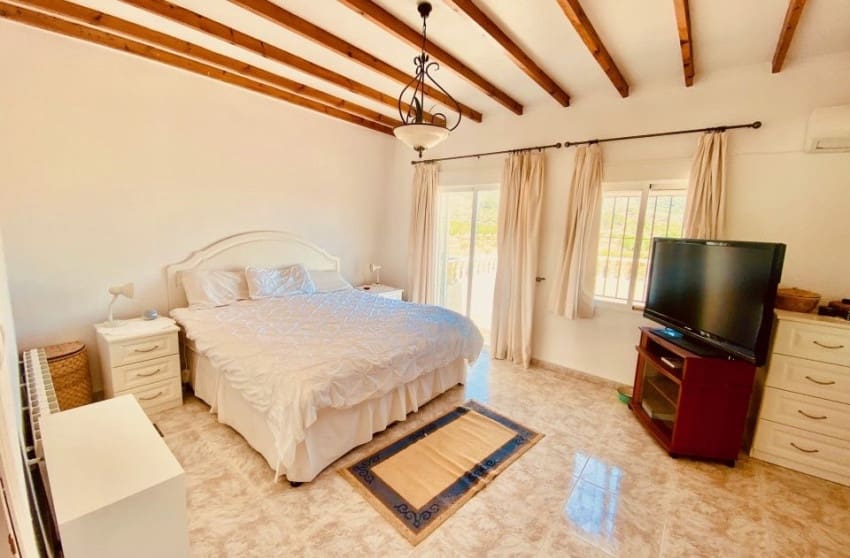 5 camera da letto Villa in vendita in El Canton con piscina garage - 449.000 € (Rif: 10094294)